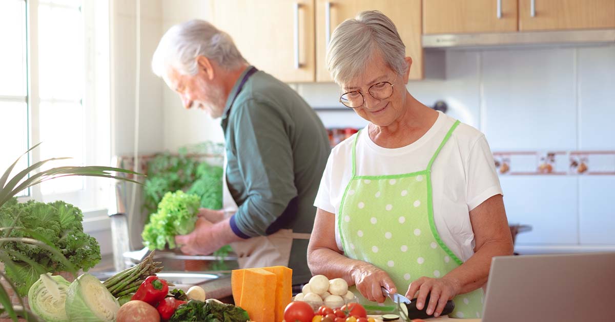 couple cooking together