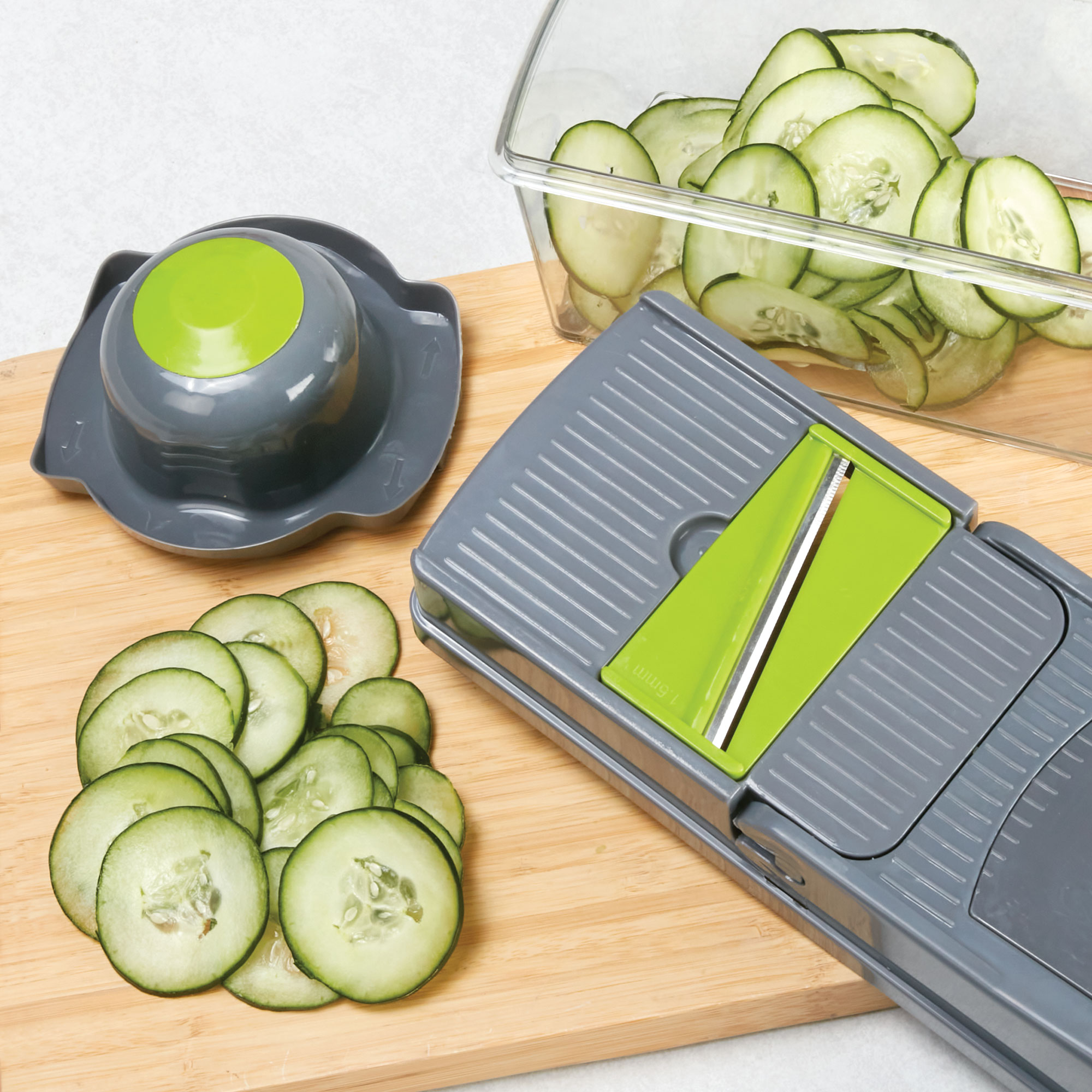 12-in-1 Kitchen Chopper and Slicer